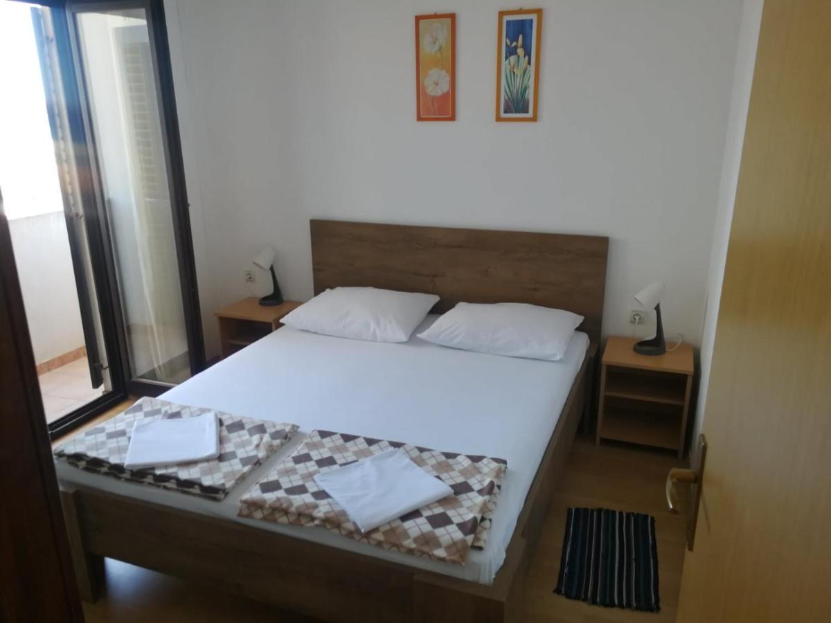 Apartmán Apartman Cemeljic Mandre Exteriér fotografie