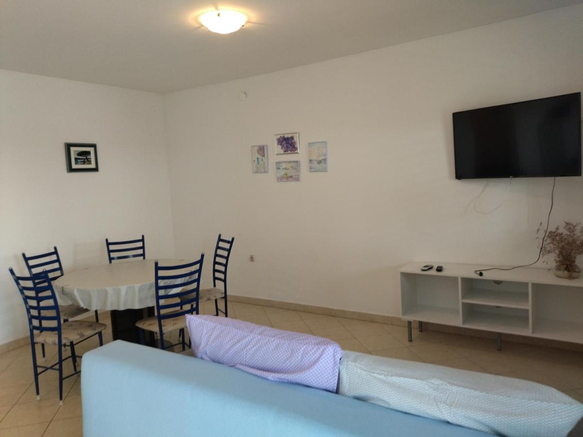 Apartmán Apartman Cemeljic Mandre Exteriér fotografie